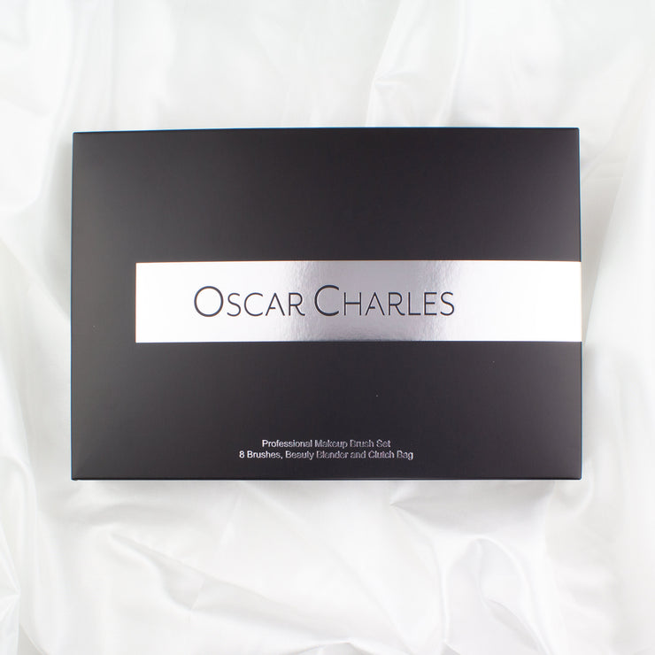 Pinceau de maquillage professionnel de luxe Oscar Charles 8 pièces et sac à cosmétiques de luxe. Argent / Noir